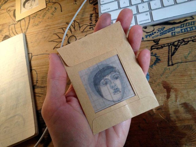 just to give you an idea of the size of these little fellas (i would say my hand is pretty average-sized for a woman)