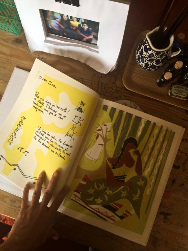 dar onboz used abboud's prints to illustrate his book