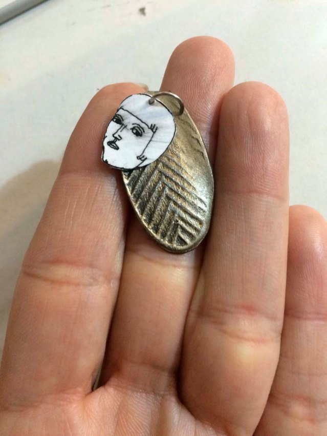 for the right or left ear