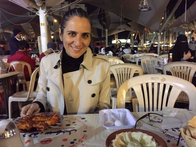 my head was freezing. it was definitely glove weather. my sheesh tawooq was amazing though