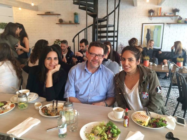 we meet up with my brother, his family and friends at gia, one of my favorite restaurants in kuwait. yum