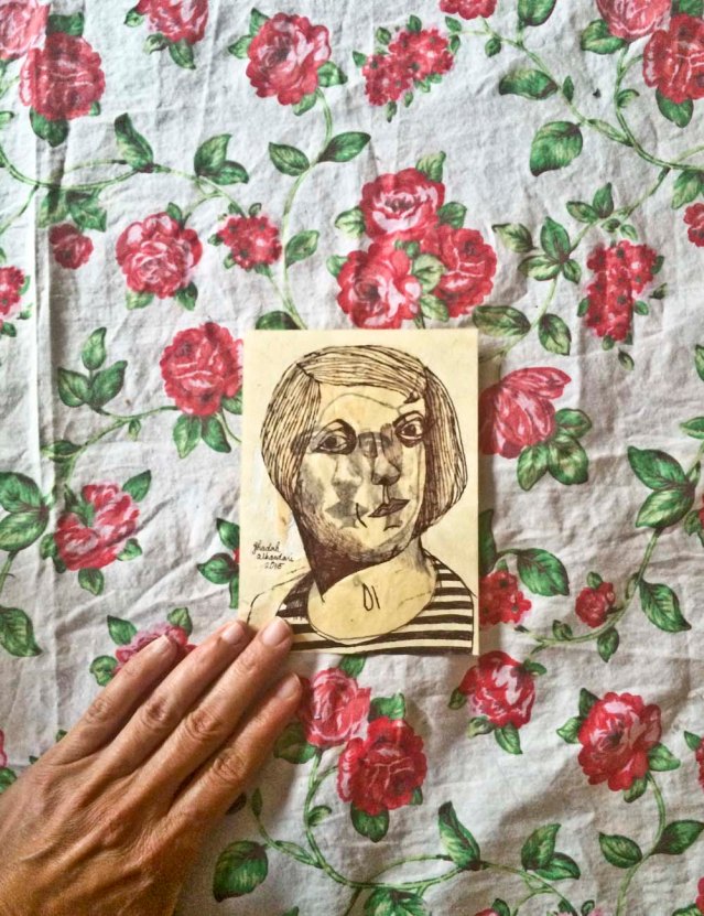 i've always loved contrasting colors and patterns. this little one loves them too