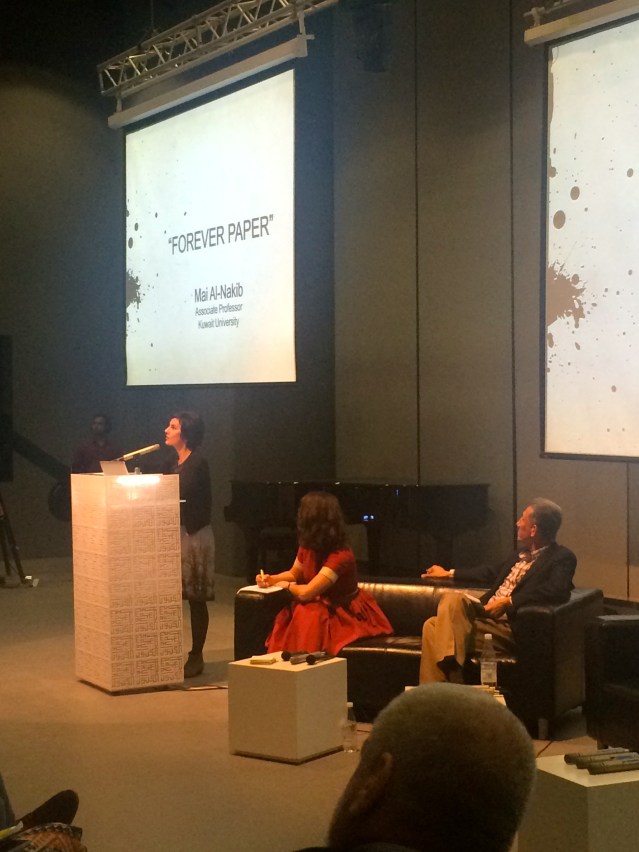 mai presents her views on techno vs paper