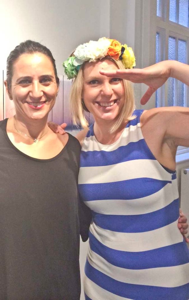 afterwards we took the tube to fitzrovia for a couple of gallery openings. here i am at kashya hildebrande with anna and her island-inspired headdress