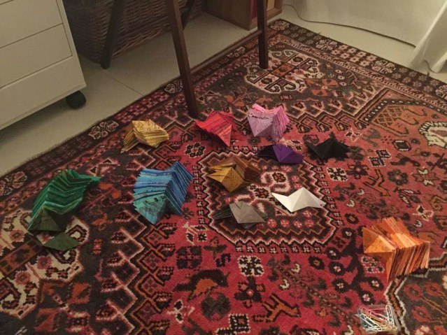 i was saved by a phone call from yasmine, during which i bawled some more (about all my ills) and subconsciously did this. sisters really are a blessing